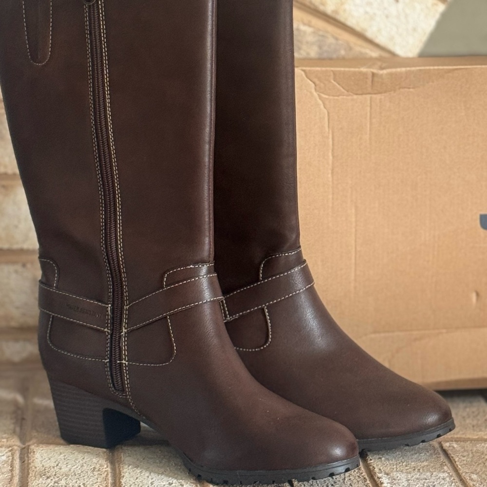 NIB JBU by Jambu Augusta Water Resistant Heeled Boots - Chestnut Brown